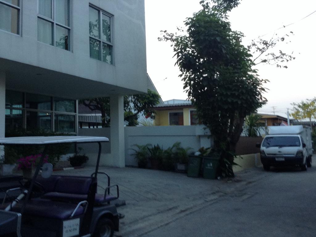 The City At Fifty Bangkok Exterior foto